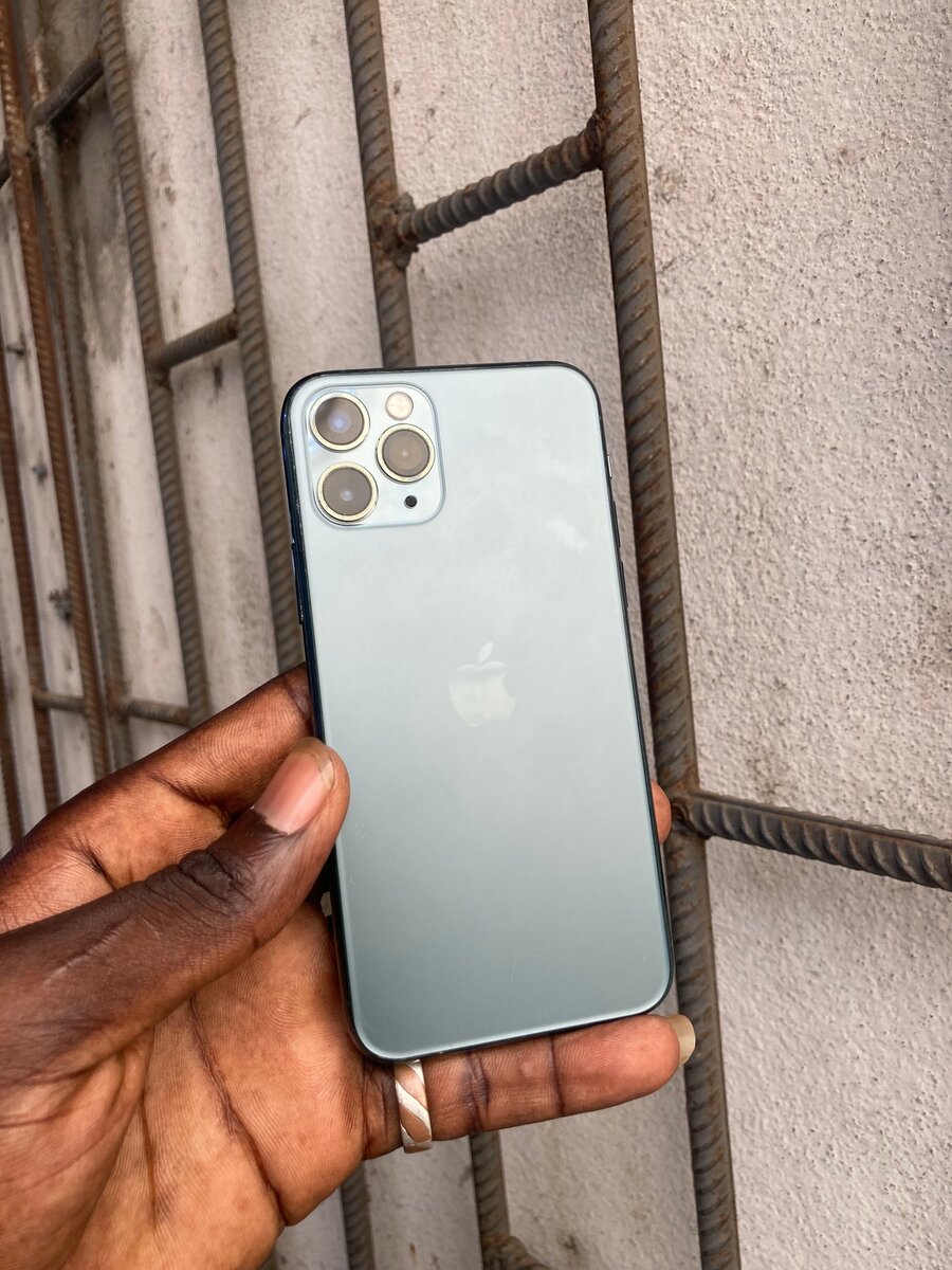 iPhone 11 Pro Max 64GB