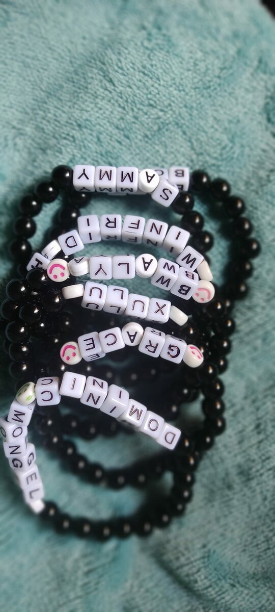 Stylish women's jewelry - bracelet with letter designation