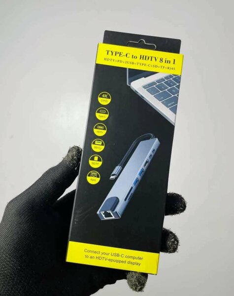 Adaptateur Hub 8 en 1