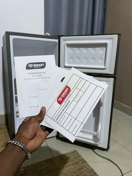 Mini réfrigérateur compact