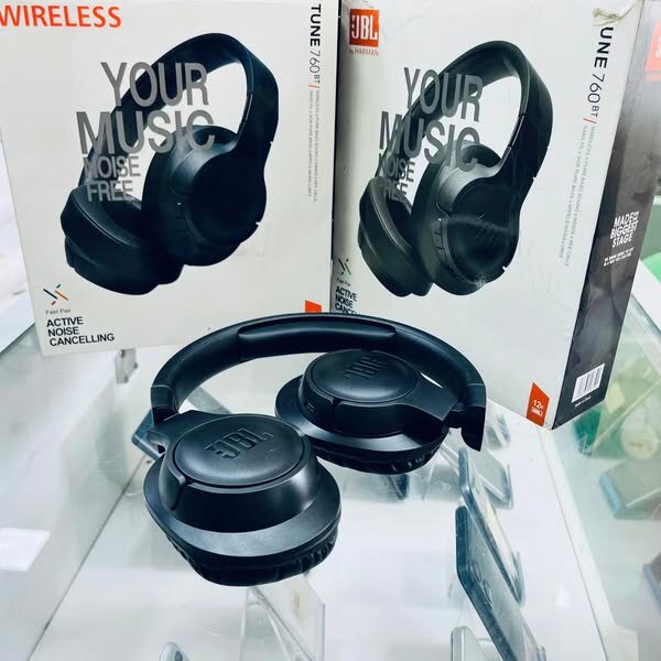 JBL 760BT WIRELESS HEADPHONES