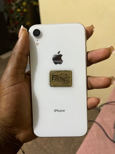 iPhone XR 128gb