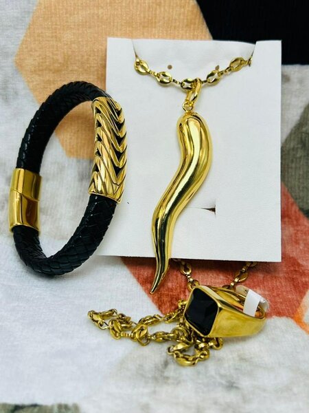 Bracelets chaînes plus bagues