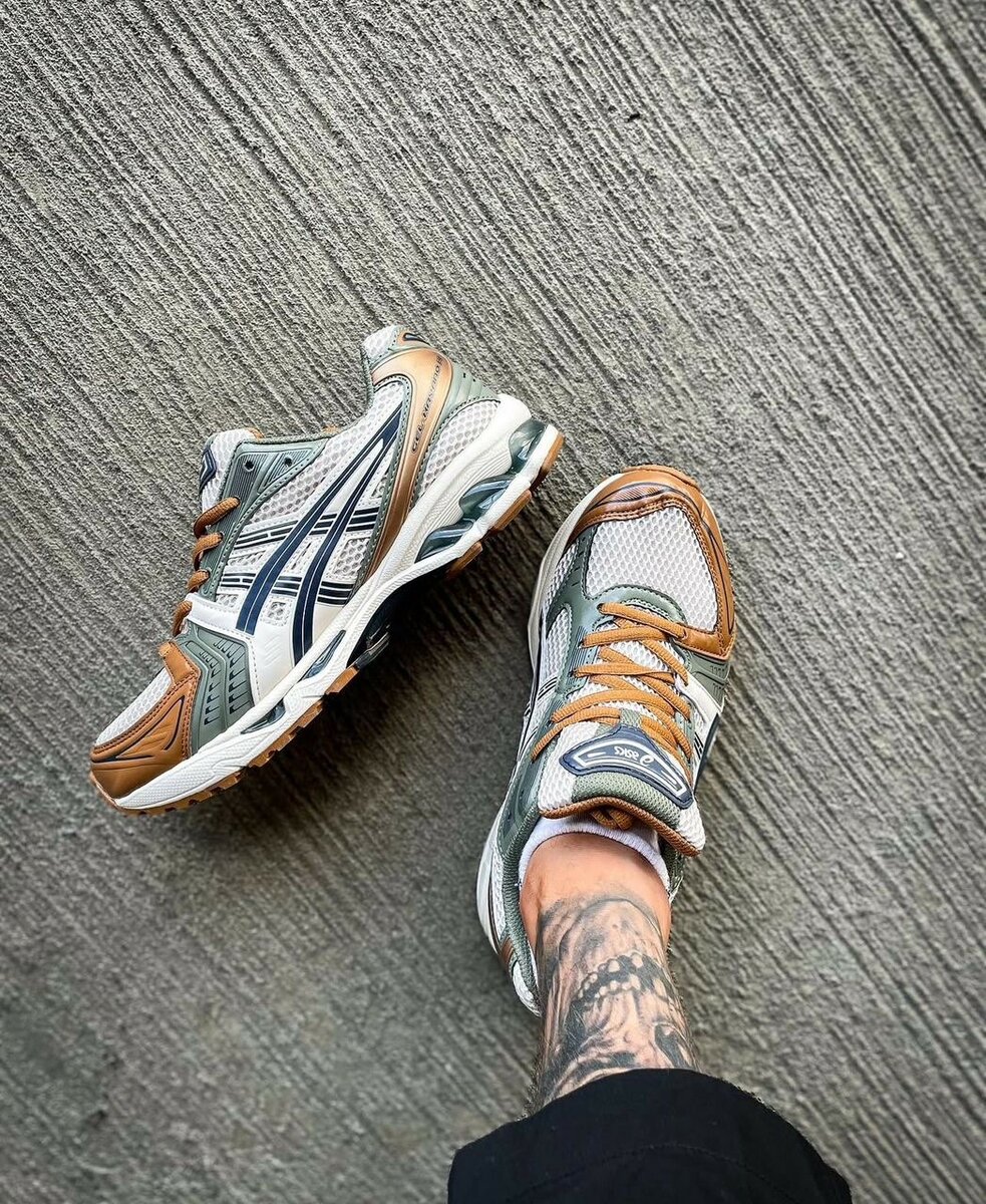 ASICS gel kayano