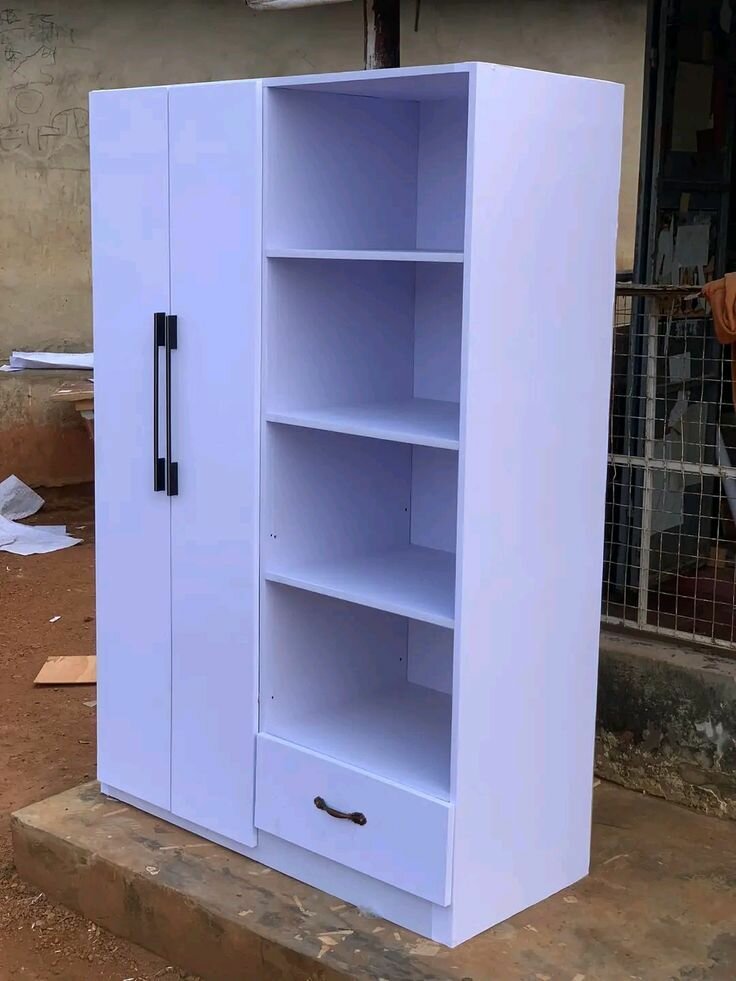 Armoire blanche moderne