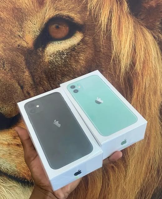iPhone 11 *64GB 