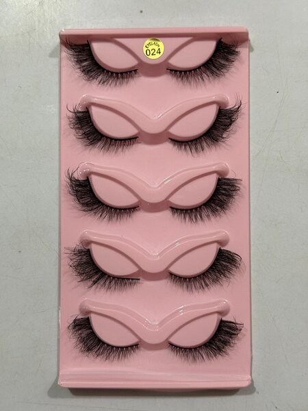 Faux Cils Volume Intense