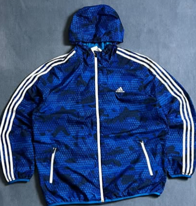 Adidas windbreaker size : L/XL
