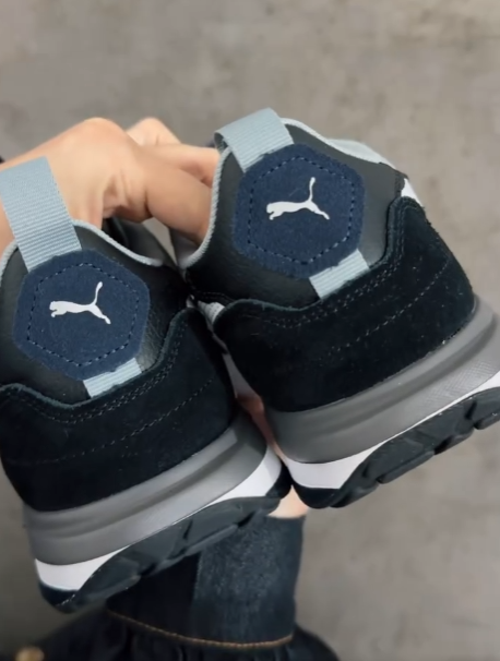 Мужские кроссовки Puma R22