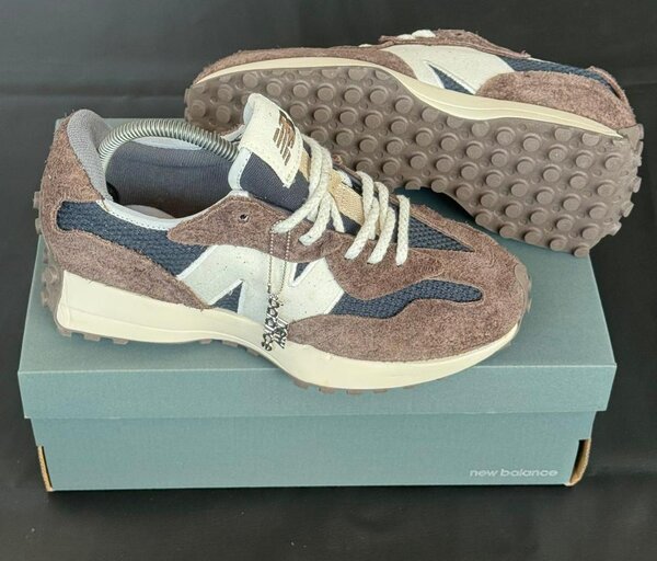 Sneakers New Balance 327 en daim