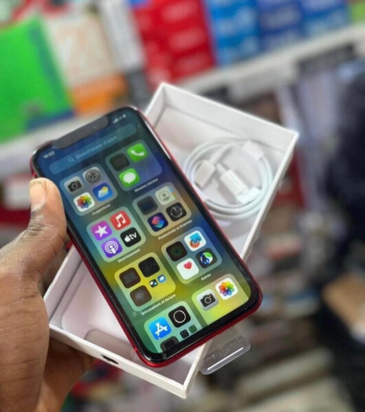 iPhone XR 64Go