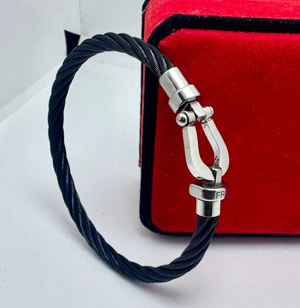 Bracelet en acier inoxydable