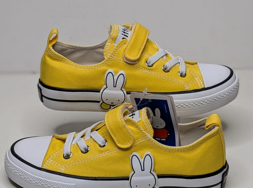 kids miffy Converse shoes