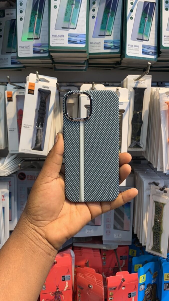 Protective phone case