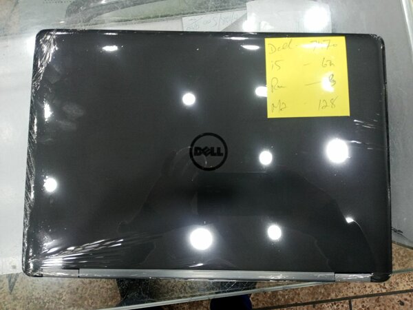 Dell Laptop 5490