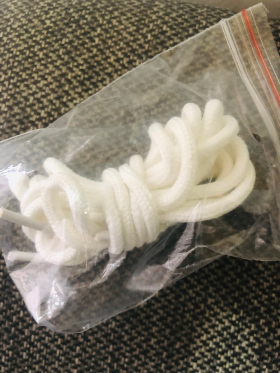 Lacets blancs en polyester durables