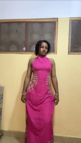 Robe Longue Évasée Élégante