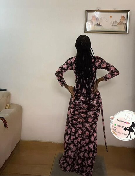 Robe fleurie manches longues