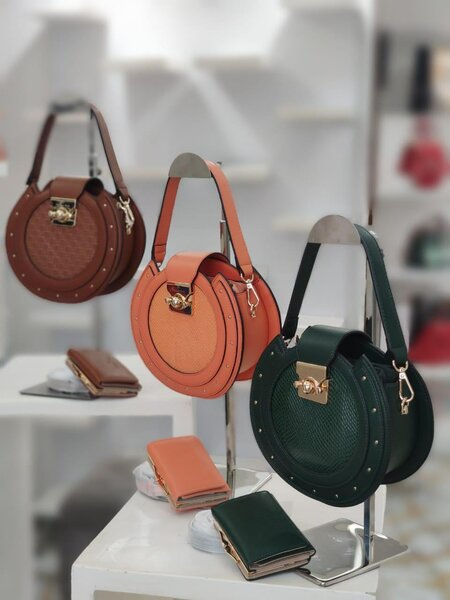 Sacs à main ronds élégants