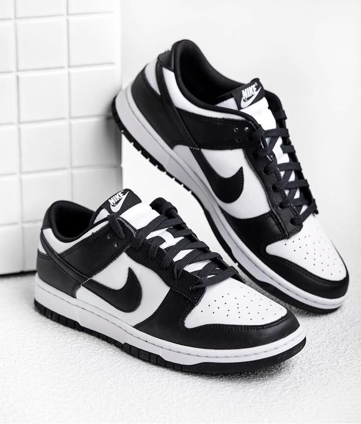 Baskets Nike Dunk Low Classiques