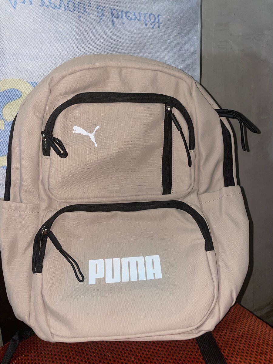 Sac à dos beige Puma élégant