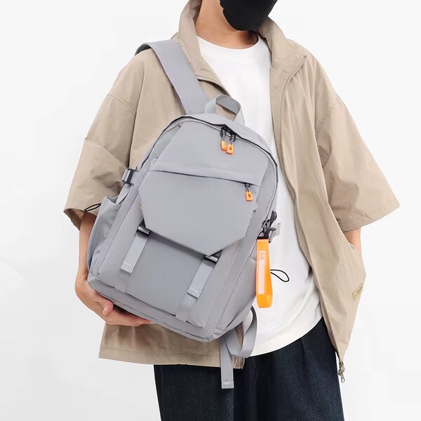 Sac à dos urbain moderne