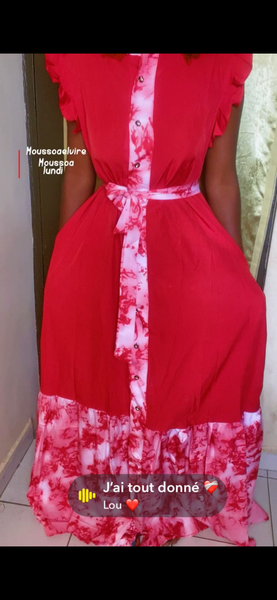 Robe rouge élégante femme