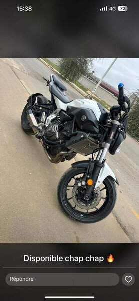 Moto sportive haute performance