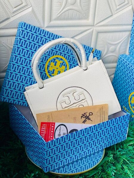 Sac à main élégant en cuir