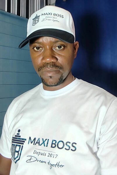 Casquette et T-shirt Maxi Boss