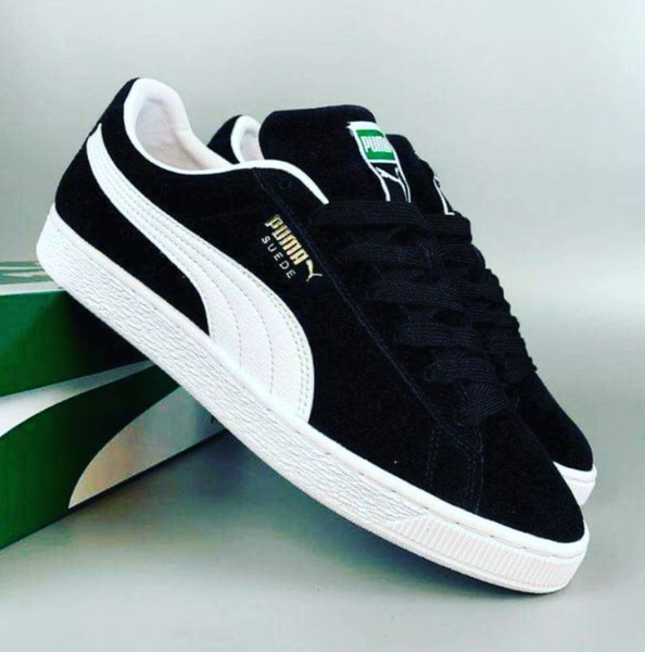 Puma Suedes black sneakers