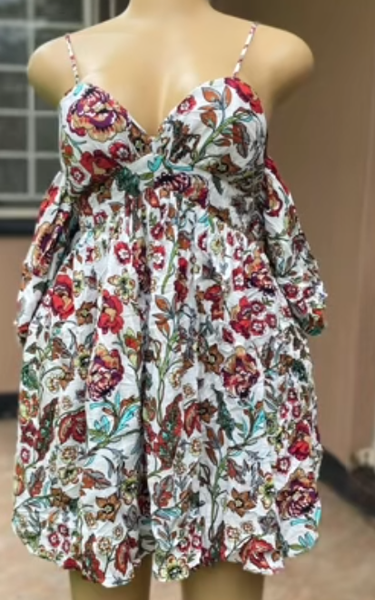 Elegant women's dress size M 