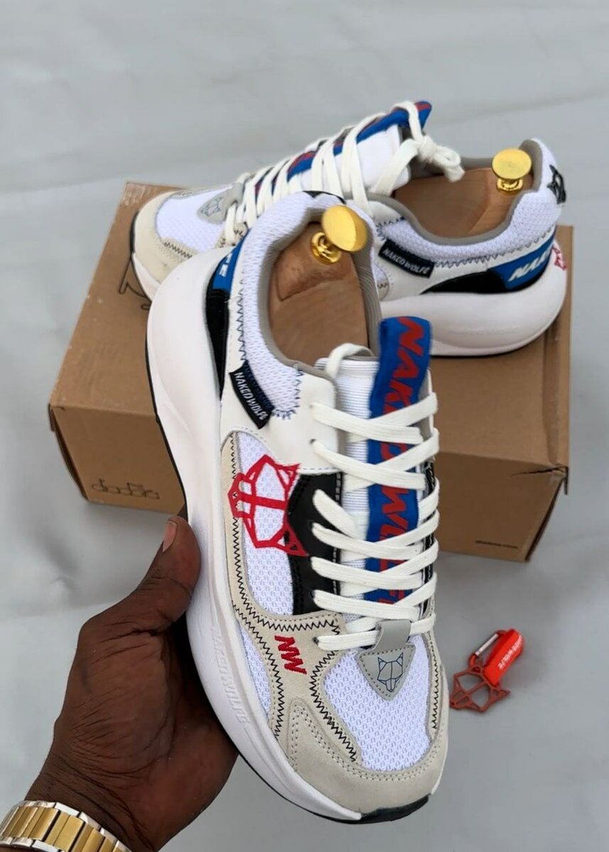 Sneakers tendance NAKED WOLFE