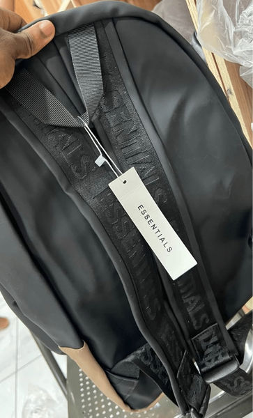 Sac à dos Essentials élégant