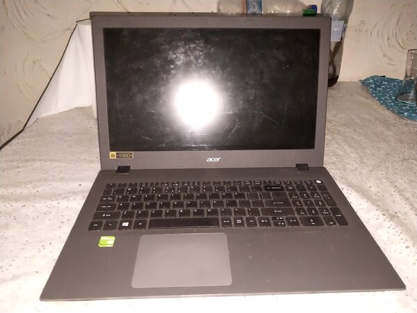 ACER ASPIRE E5-573