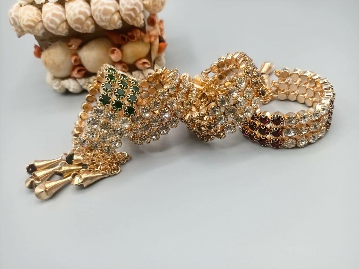 Trendy Elegant crystal stone 3 layer Adustable bracelete for