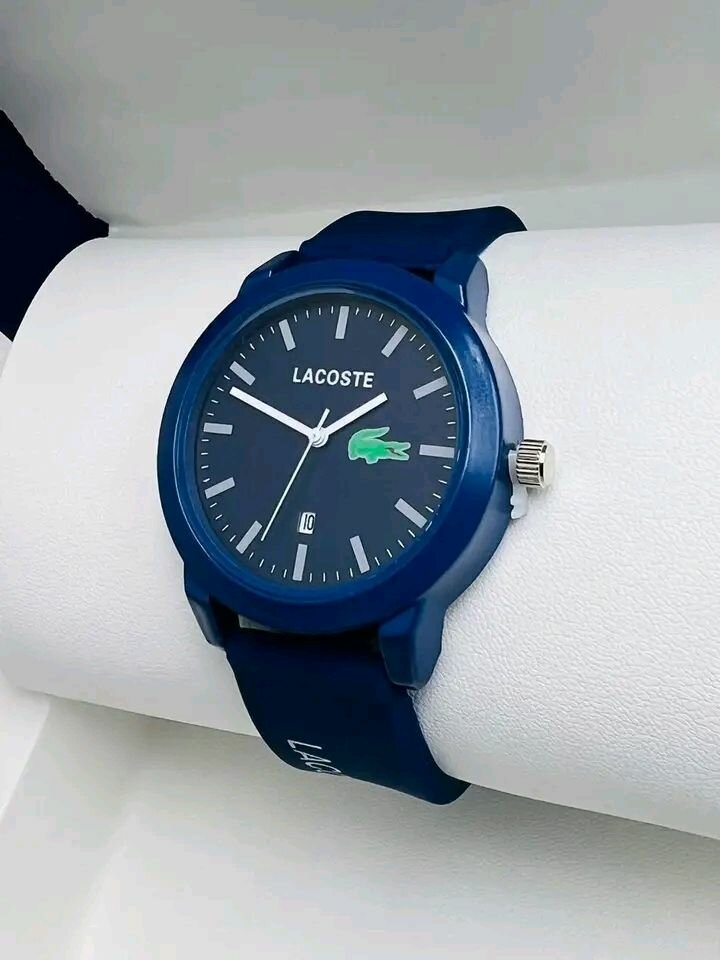 Montre Lacoste