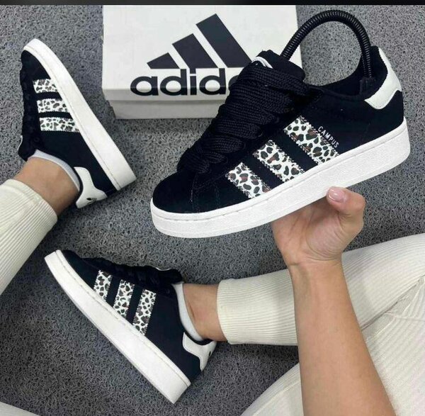 Adidas campus