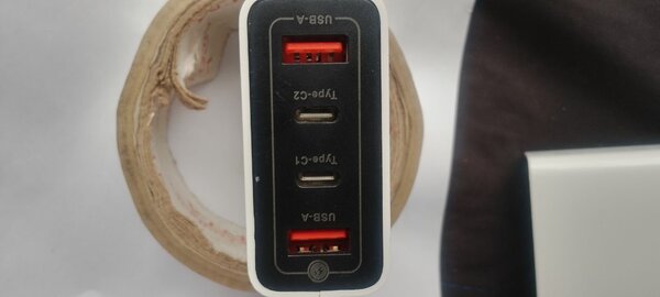 Chargeur Ultra rapide de 240 w