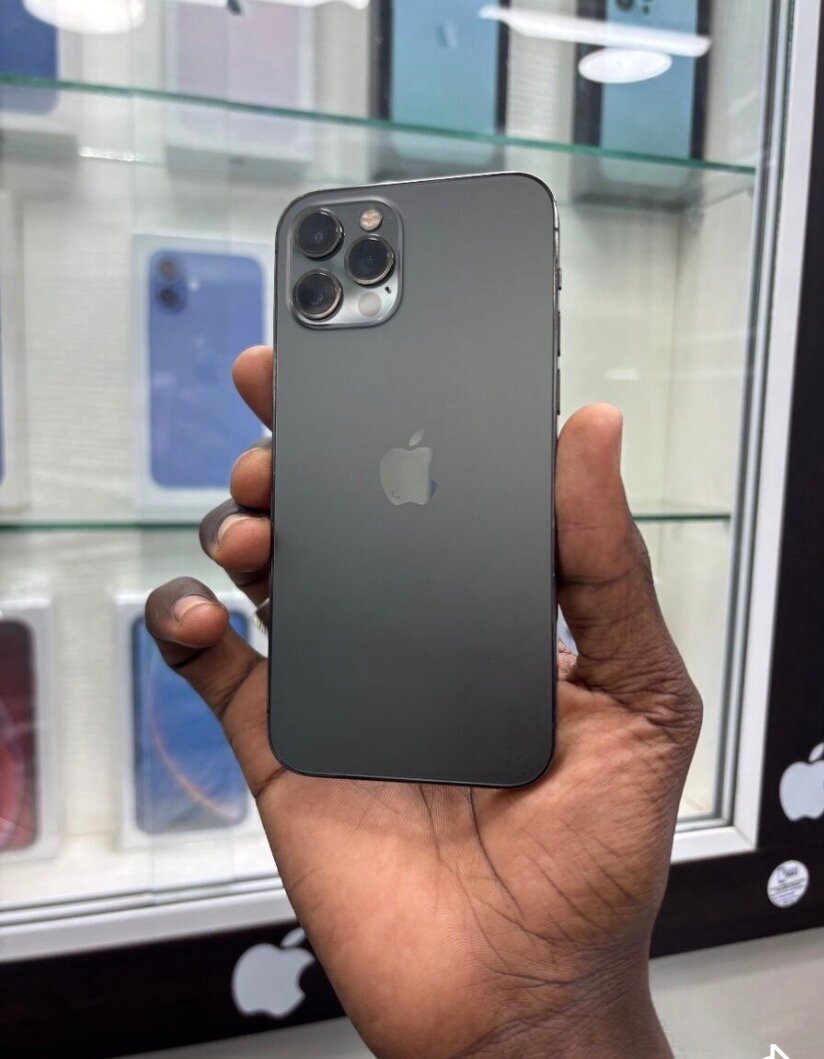 iPhone 13 Pro Max Noir