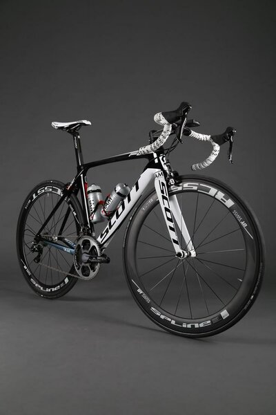 Vélo de route léger performance