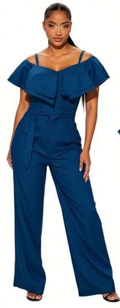 Combinaison élégante femme