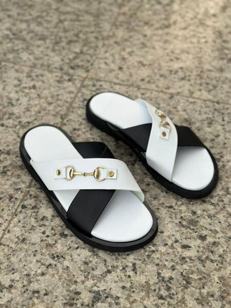 Sandal