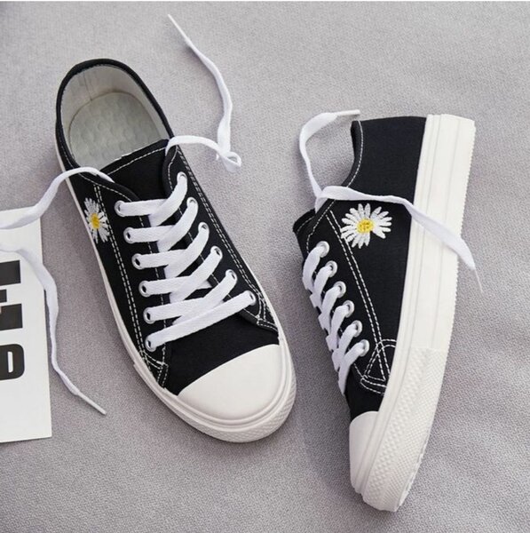 Baskets Daisy Noires Unisex