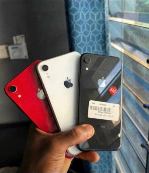 iPhone XR