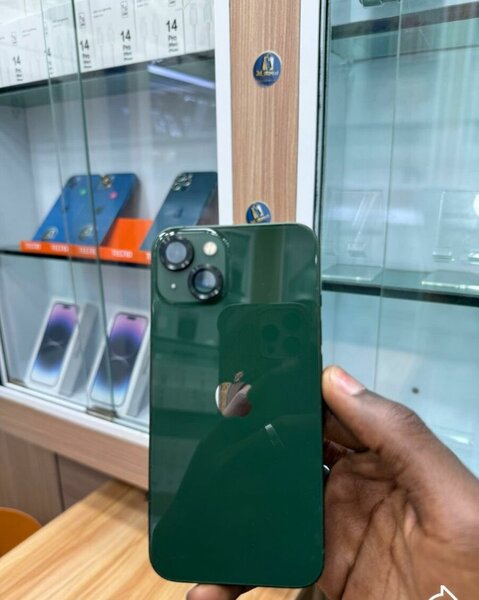 iPhone 13 Vert 128GB