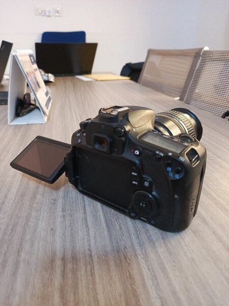 Appareil photo Canon EOS 60D