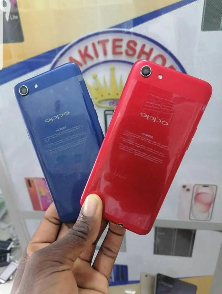 Smartphone OPPO A83 Duo