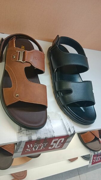 Sandal