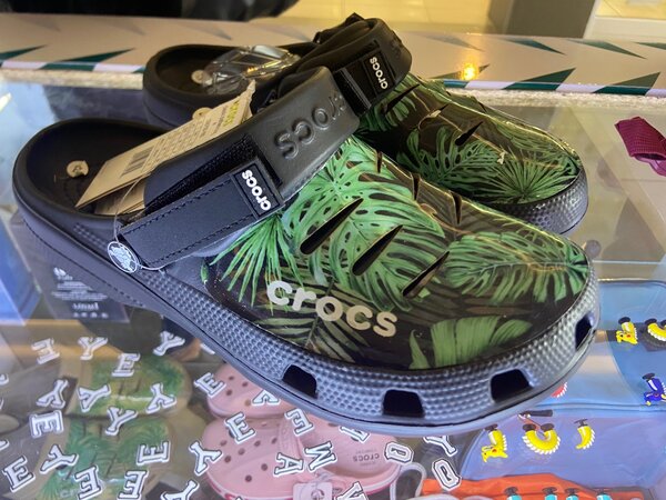 CROCS